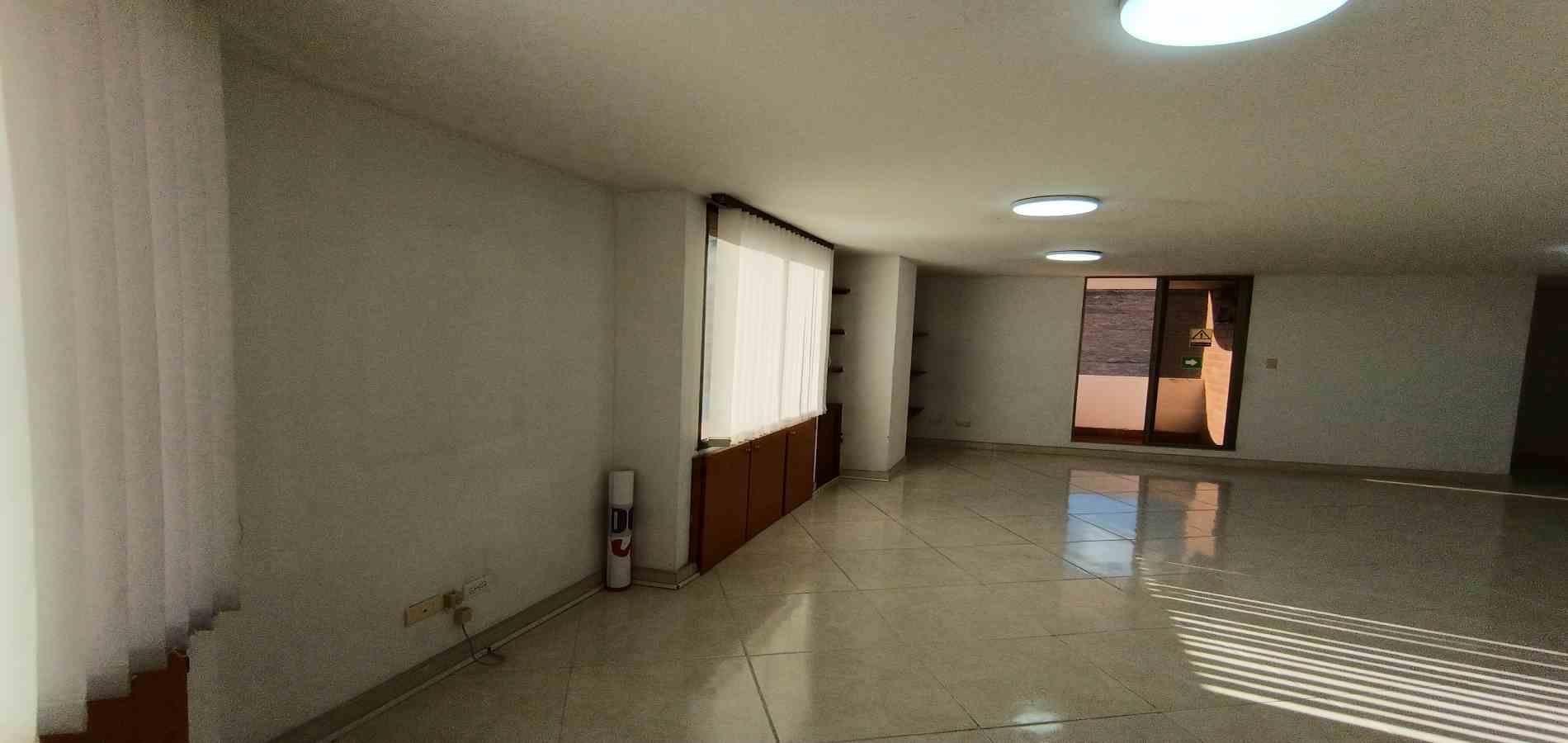 Foto de Oficina en Arriendo en Centro, Manizales - 8 - 279067977