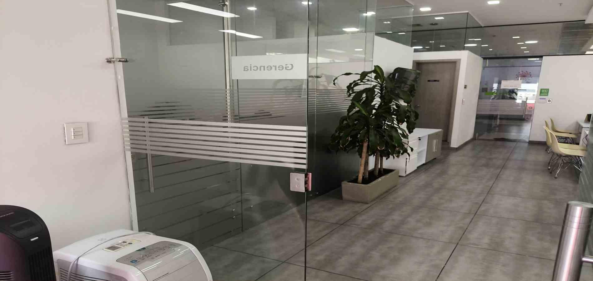 Foto de Local para Venta en Mall samarkanda, Armenia  - 279067900