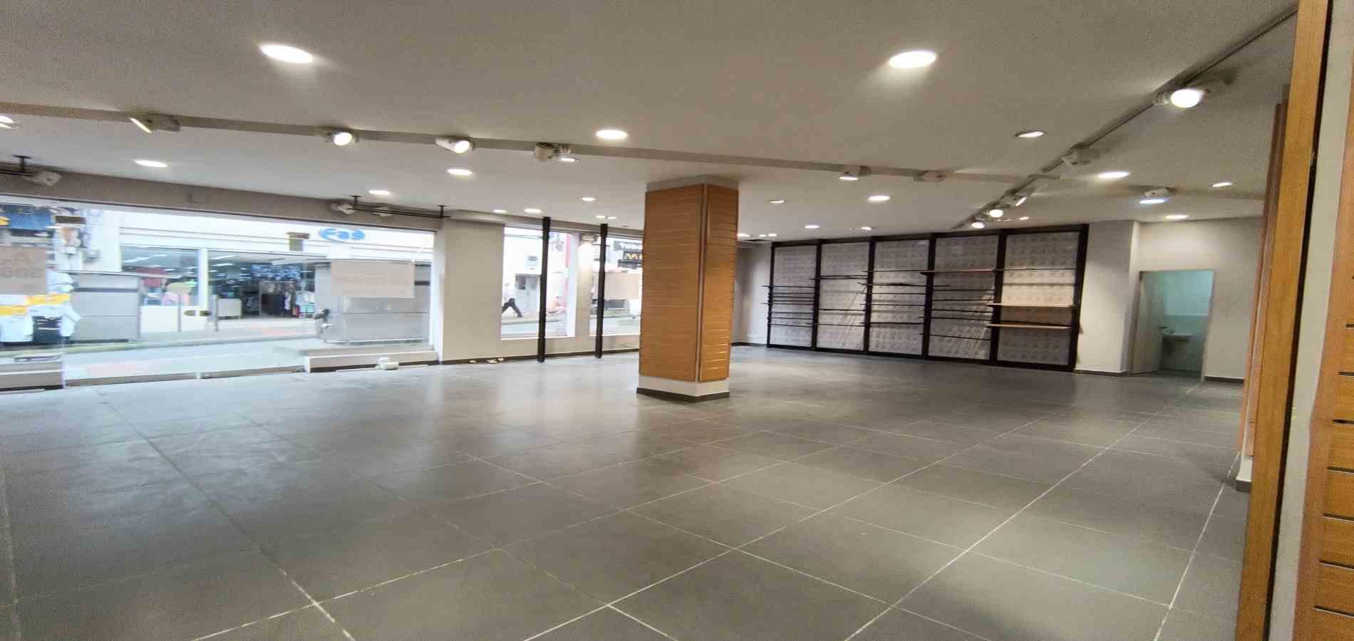 Foto de Local en Arriendo en Centro, Manizales - 12 - 279068293