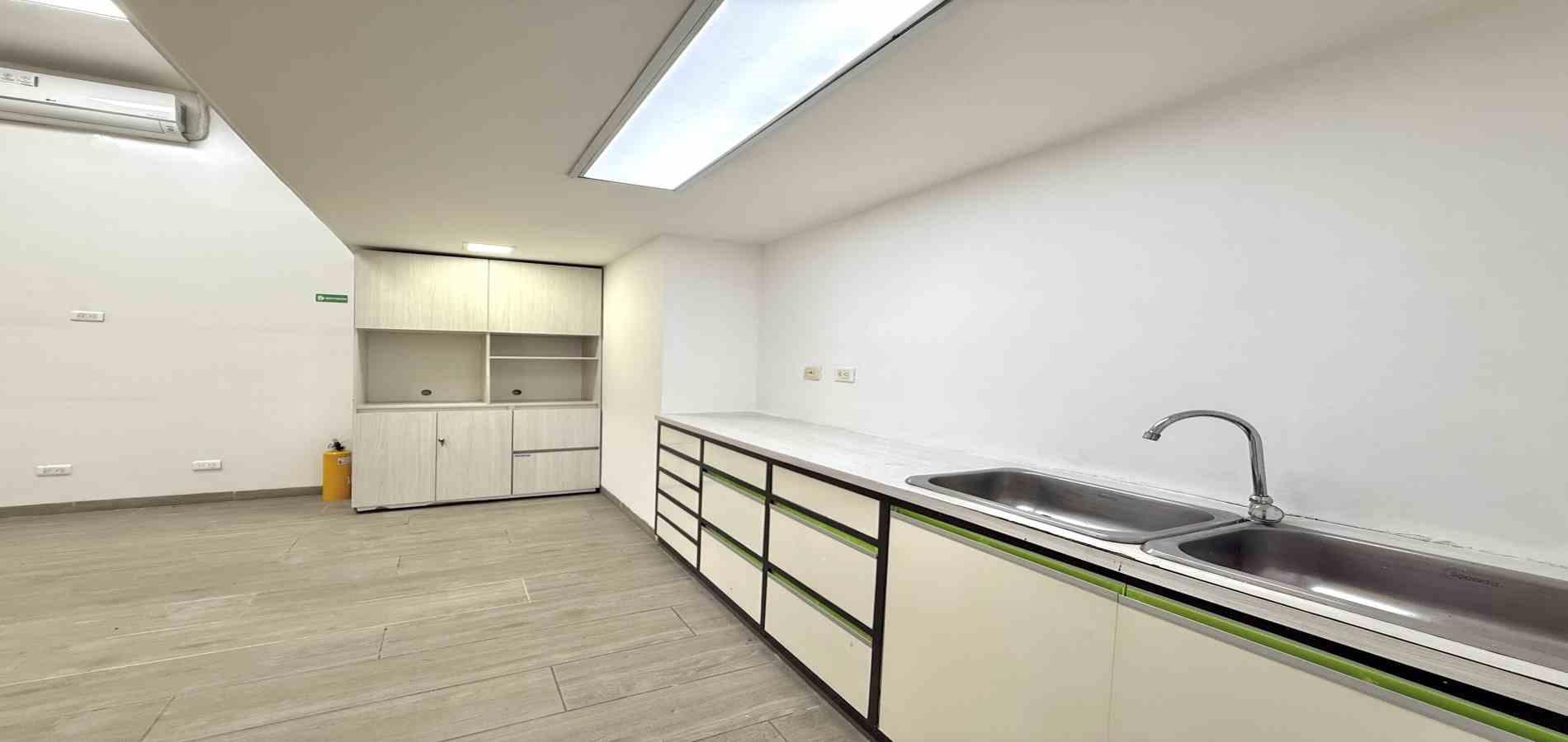 Foto de Local en Venta en Villa verde, Pereira - 10 - 279061976