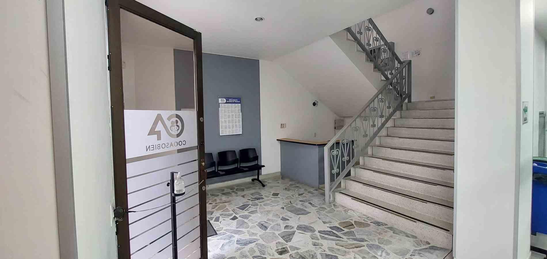 Foto de Edificio para Venta en Versalles, Manizales - 279025898