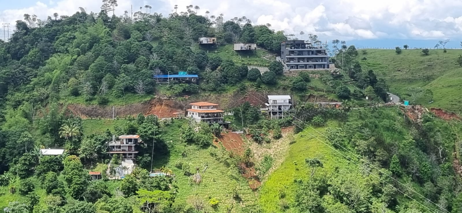 Foto de Edificio en Venta en Vereda la quiebra, Norcasia - 3 - 279060618