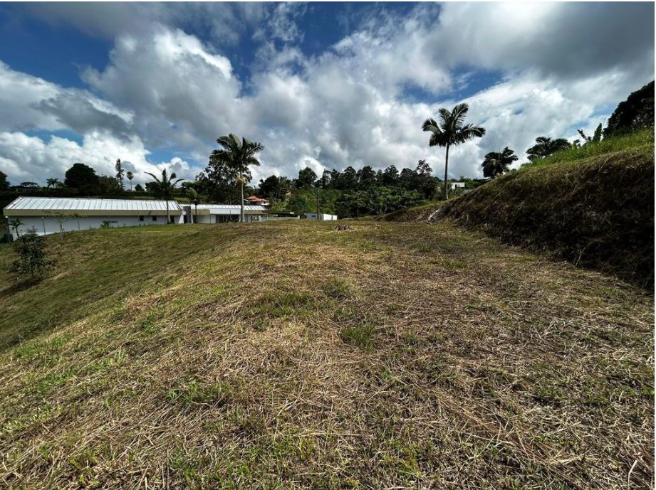 Foto de Lote / terreno en Venta en Condina, Pereira - 8 - 279056313