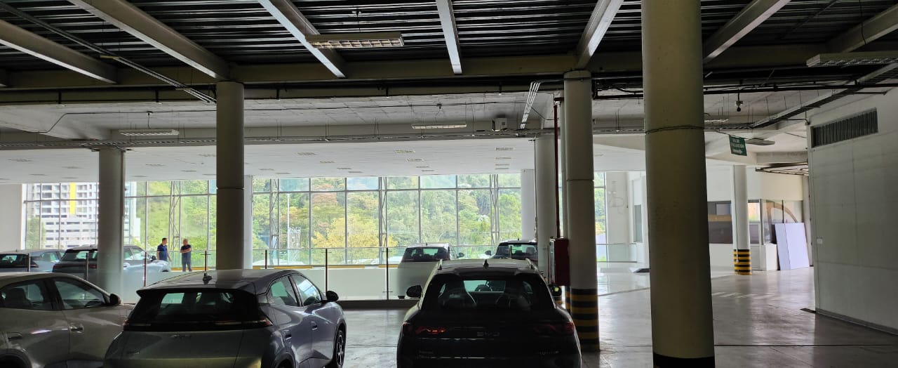 Foto de Local en Arriendo en Avenida alberto mendoza, Manizales - 12 - 279066292