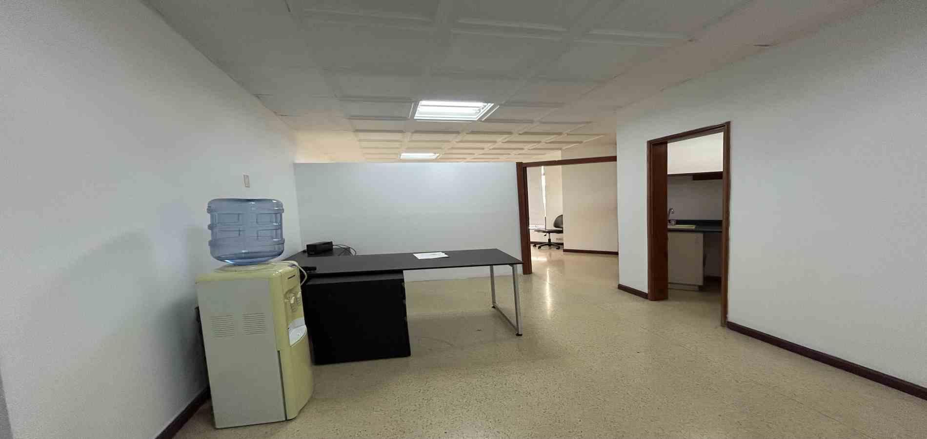 Foto de Oficina en Arriendo en Centro, Pereira - 3 - 279068234