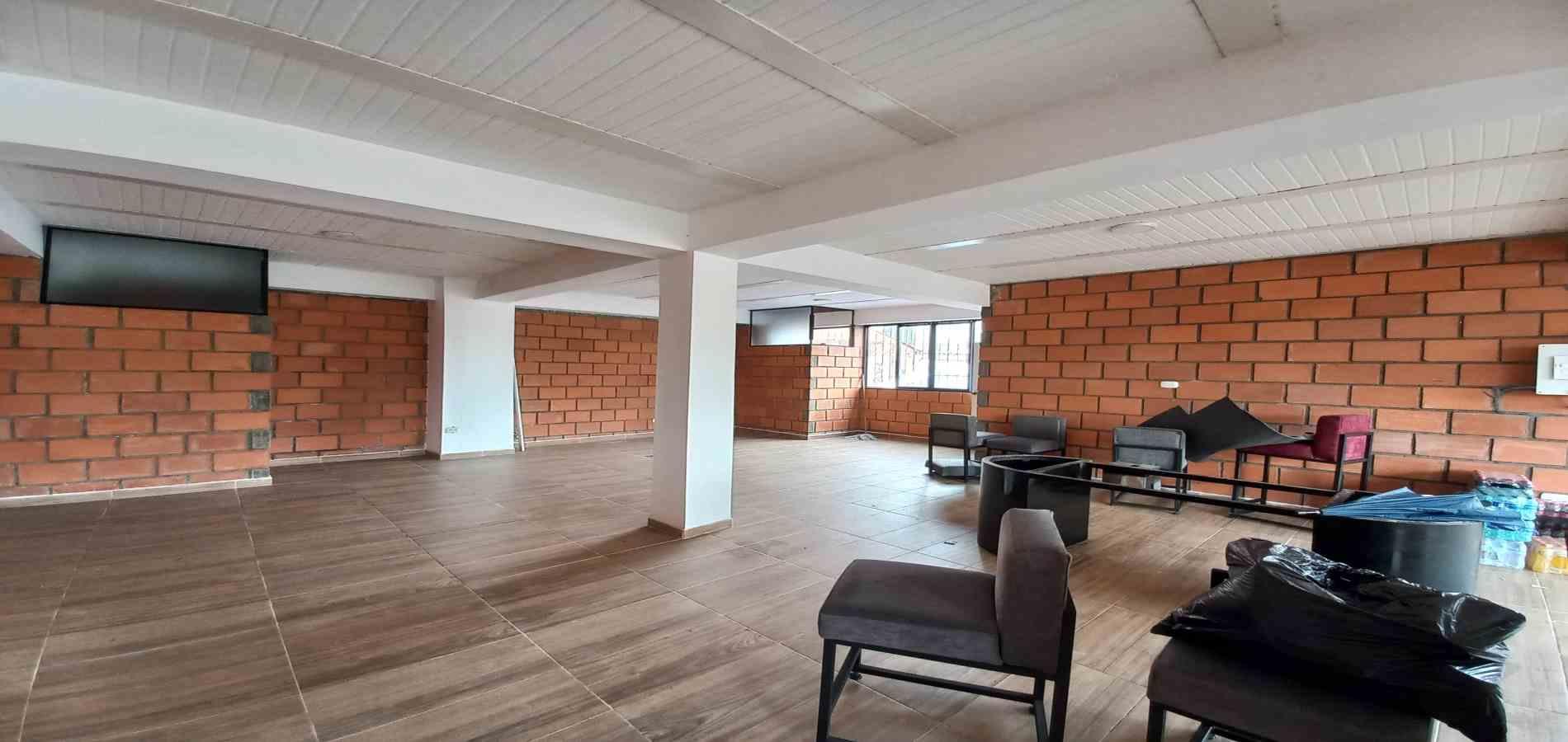 Foto de Local en Arriendo en Circunvalar, Pereira - 3 - 279068662