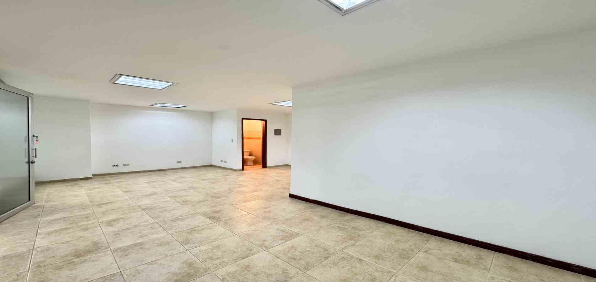 Foto de Oficina en Venta en Centro, Pereira - 2 - 279067588
