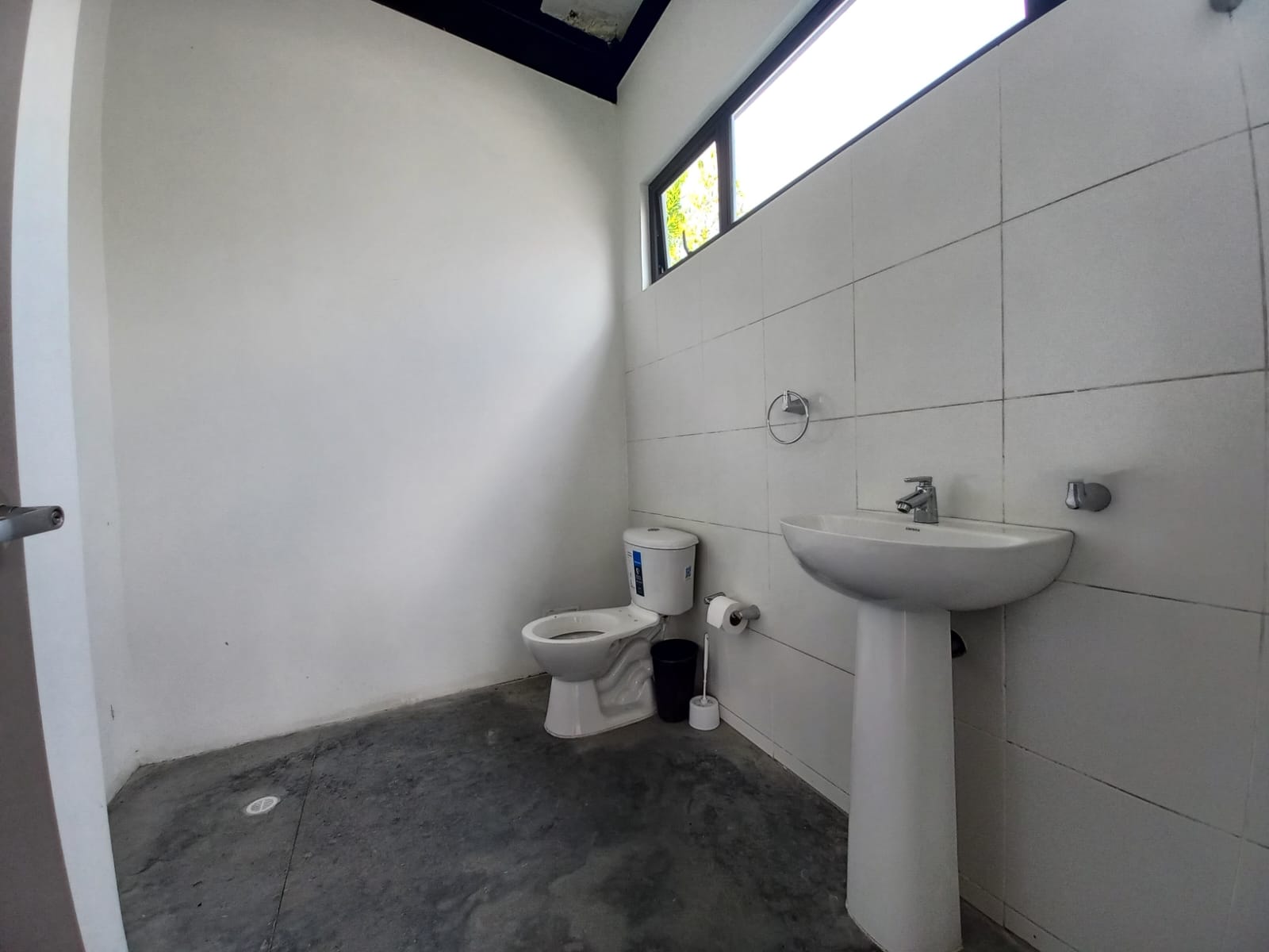 Foto de Local en Arriendo en Via armenia, Pereira - 6 - 279068162