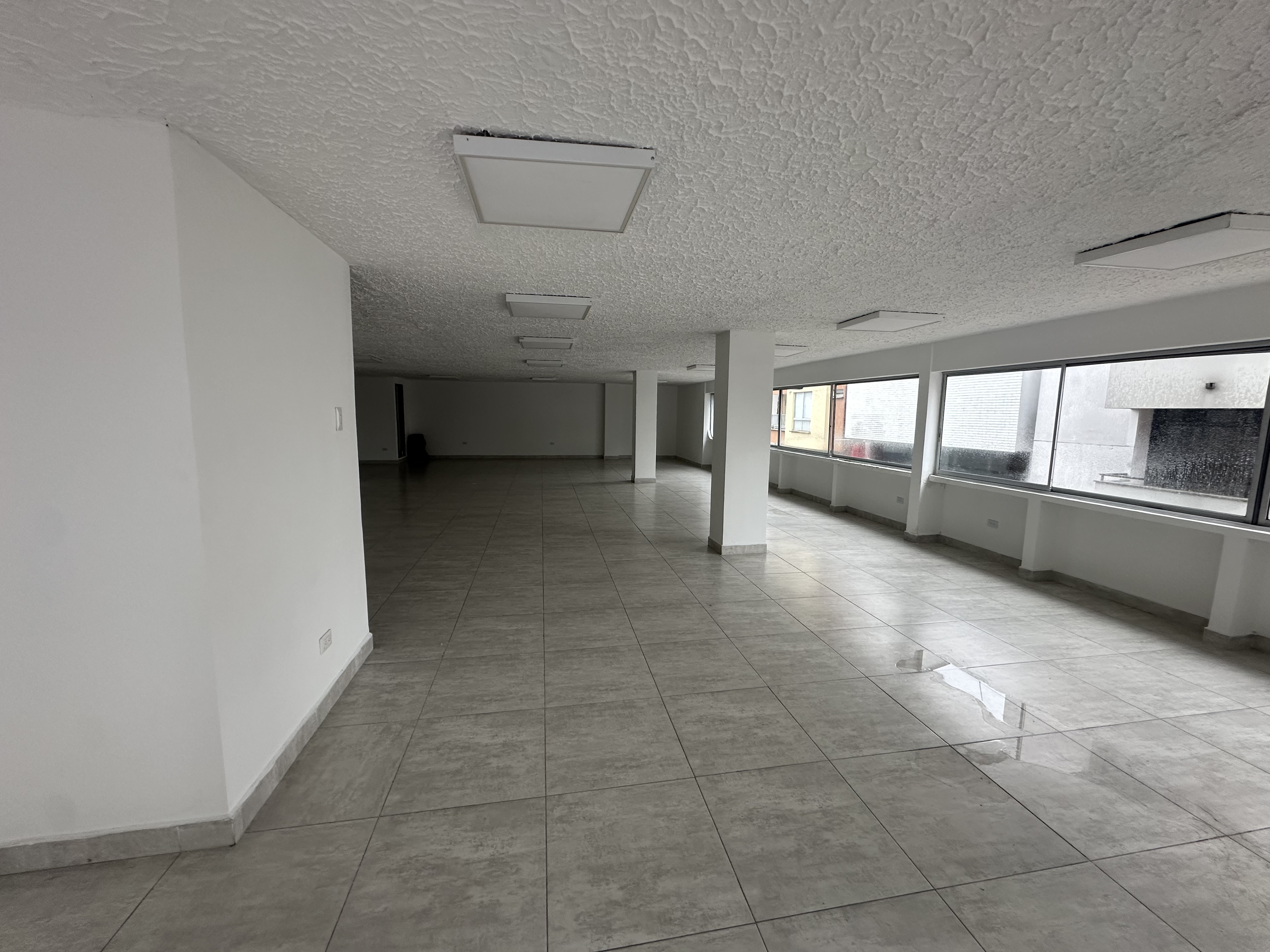 Foto de Local en Venta en Av bolivar, Armenia  - 25 - 279067929