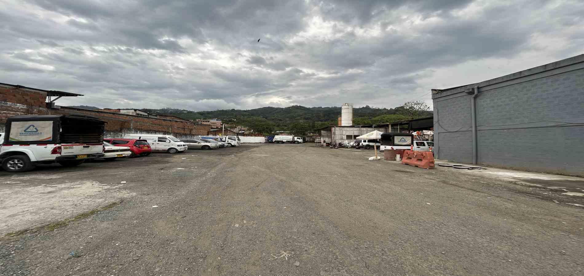 Foto de Lote / terreno para Venta en Bosques de la acuarela, Dosquebradas - 279068473