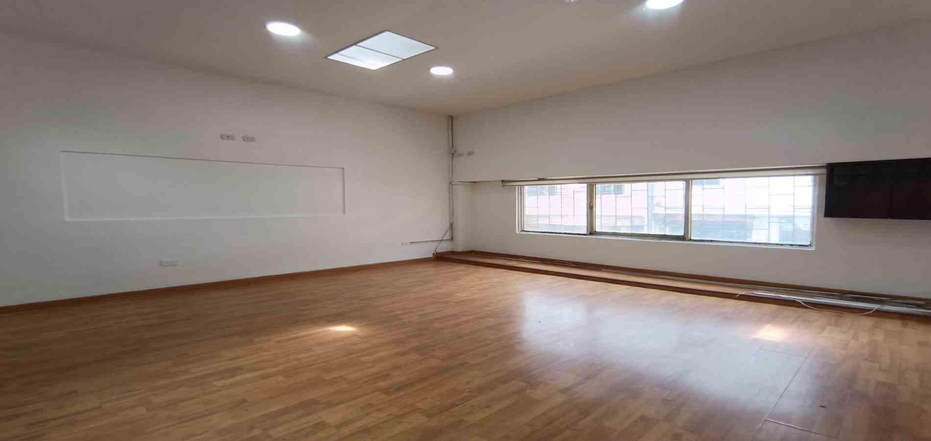 Foto de Bodega en Arriendo en Galerias, Manizales - 10 - 279068983
