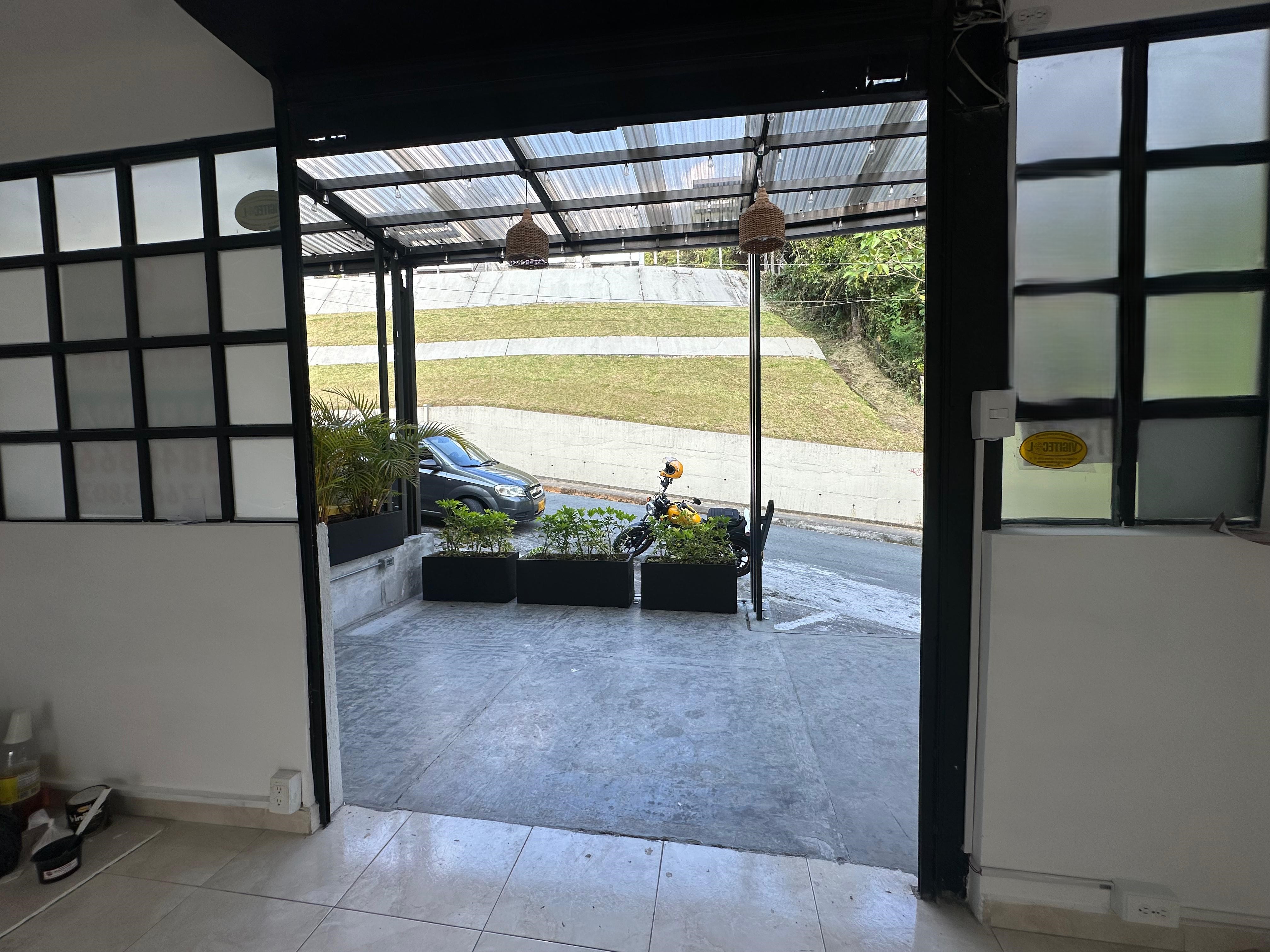 Foto de Edificio en Venta en Palonegro o altos del encenillo, Manizales - 2 - 279060731