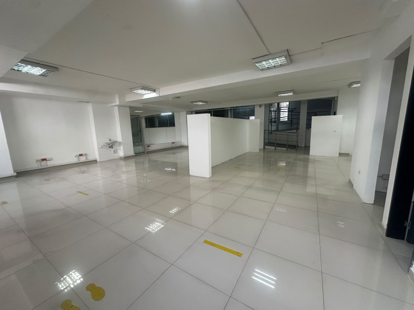 Foto de Local en Arriendo en Avenida 30 de agosto, Pereira - 9 - 279069419