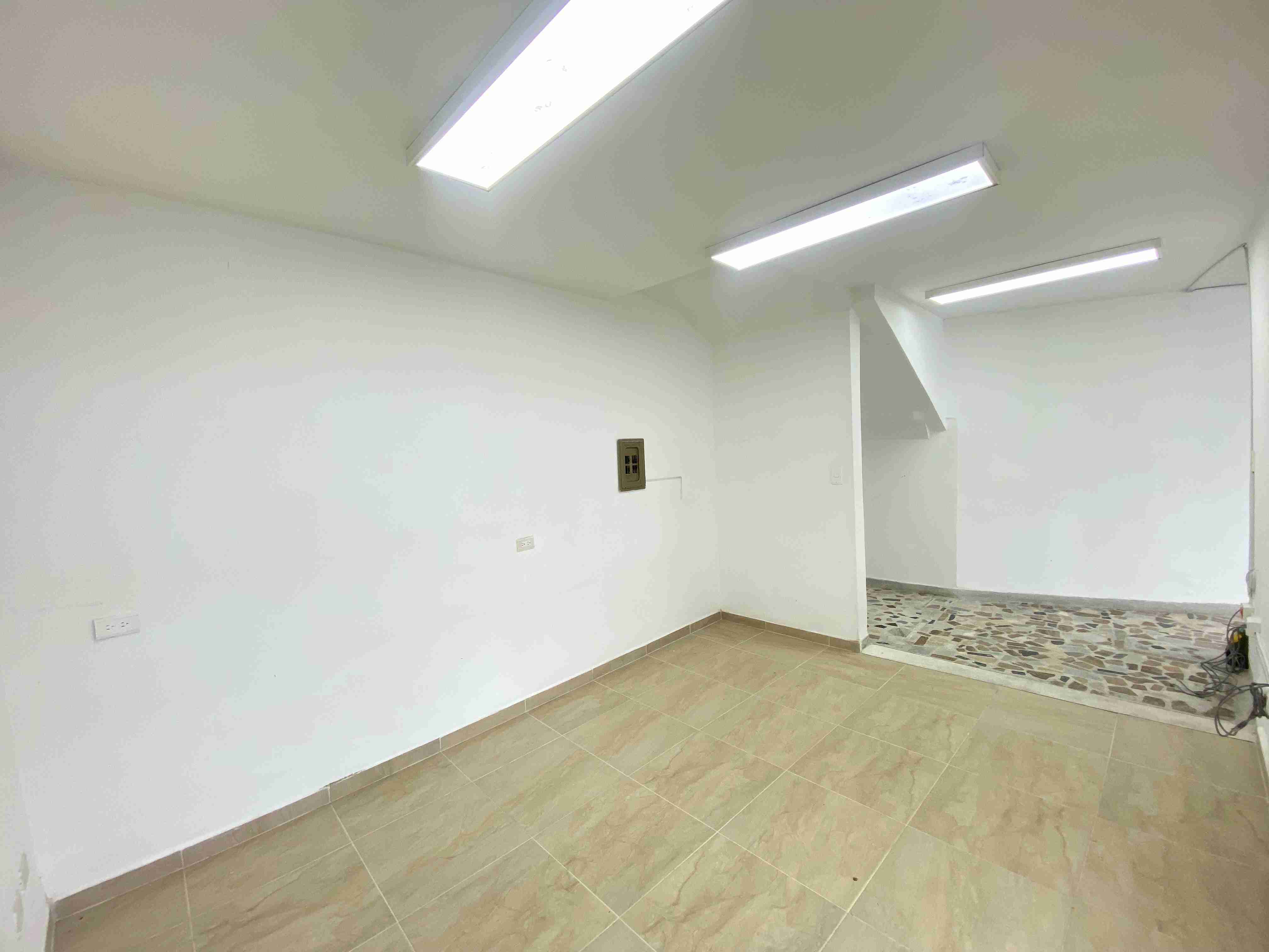 Foto de Local en Arriendo en Av bolivar, Armenia  - 6 - 279055661