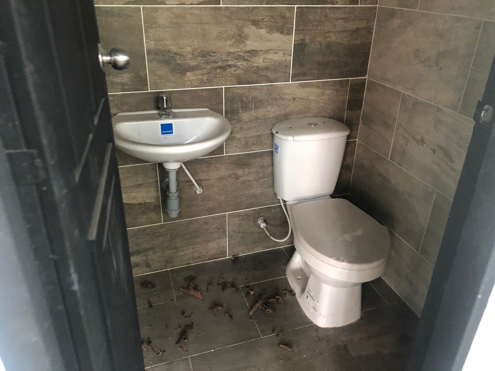 Foto de Local en Arriendo en Cuidad jardin, Pereira - 10 - 279055937