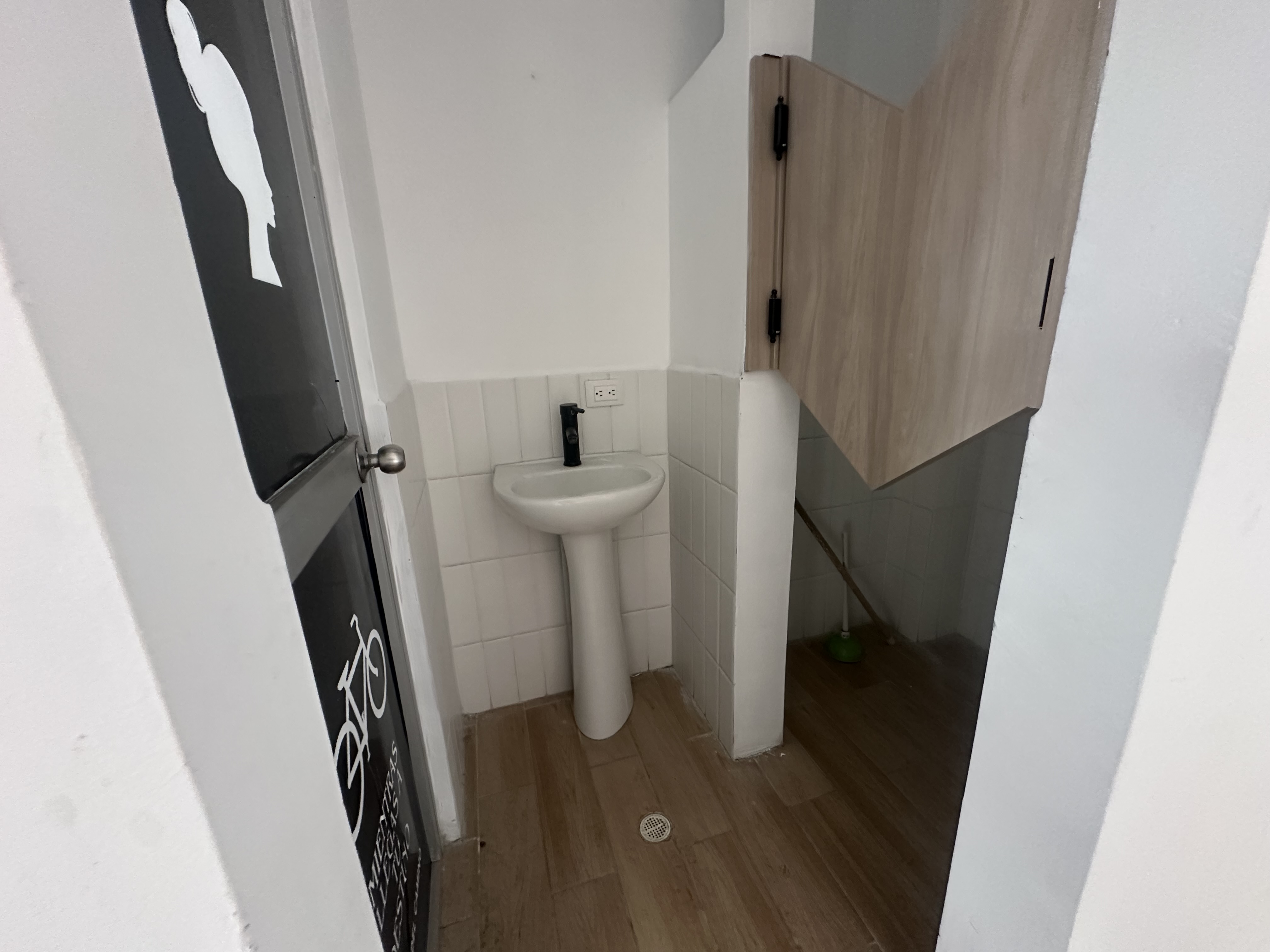 Foto de Local en Arriendo en Avenida centenario, Armenia  - 9 - 279069182