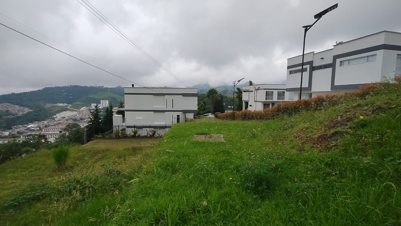 Foto de Lote / terreno en Venta en Cerro de oro, Manizales - 4 - 279068670