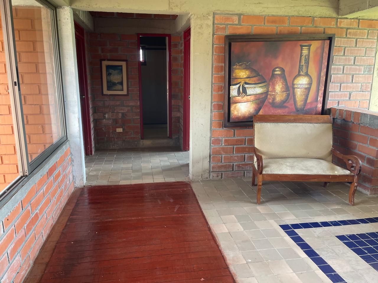 Foto de Casa campestre para Venta en Kilometro 41, Manizales - 279063350