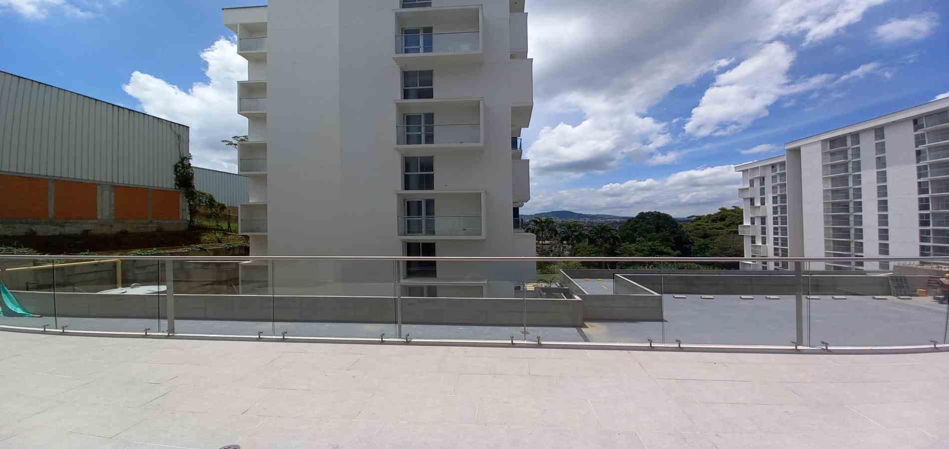 Foto de Local en Venta en Avenida 30 de agosto, Pereira - 2 - 279064788