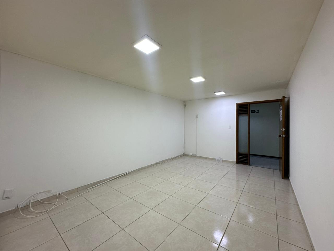 Foto de Oficina en Venta en Centro, Manizales - 3 - 279067198