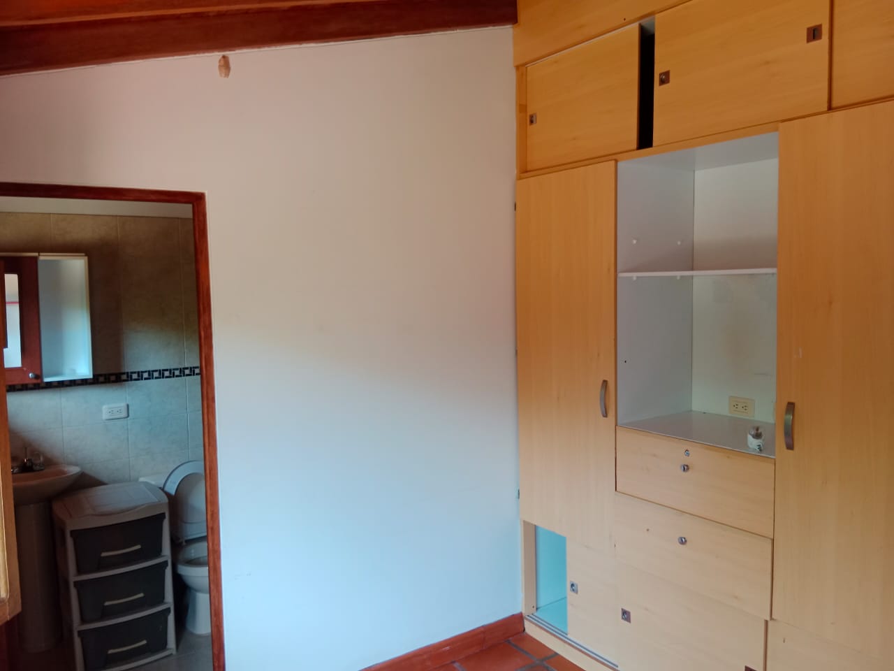 Foto de Casa campestre en Venta en Palermo, Neira - 1 - 279062448