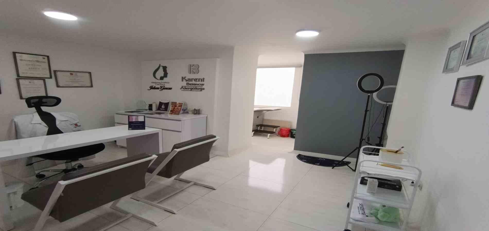 Foto de Consultorio en Venta en Los rosales, Manizales - 2 - 279064996