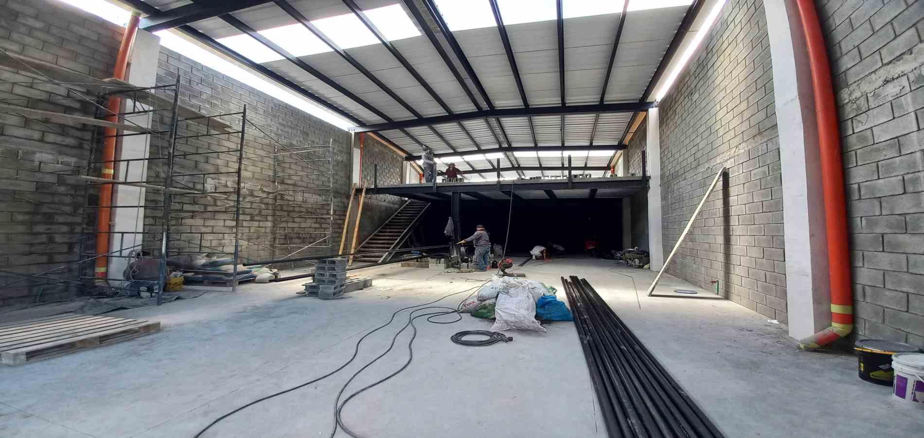 Foto de Bodega en Arriendo en Avenida 30 de agosto, Pereira - 2 - 279068006