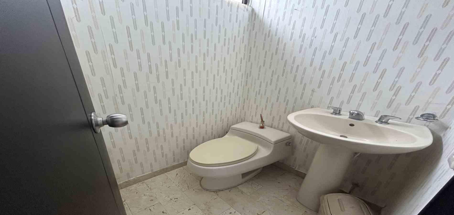 Foto de Casa en Arriendo en Comuna universidad / barrio pinares, Pereira - 8 - 279069173
