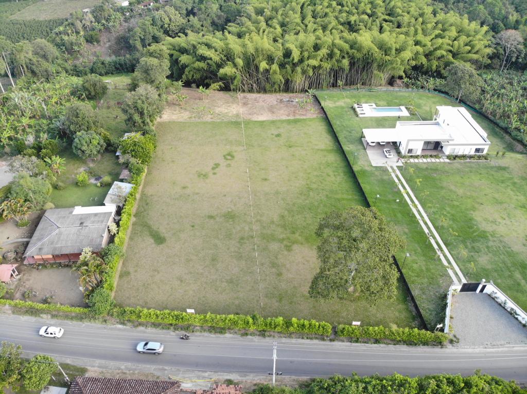 Foto de Lote / terreno en Venta en , Armenia  - 6 - 279068680