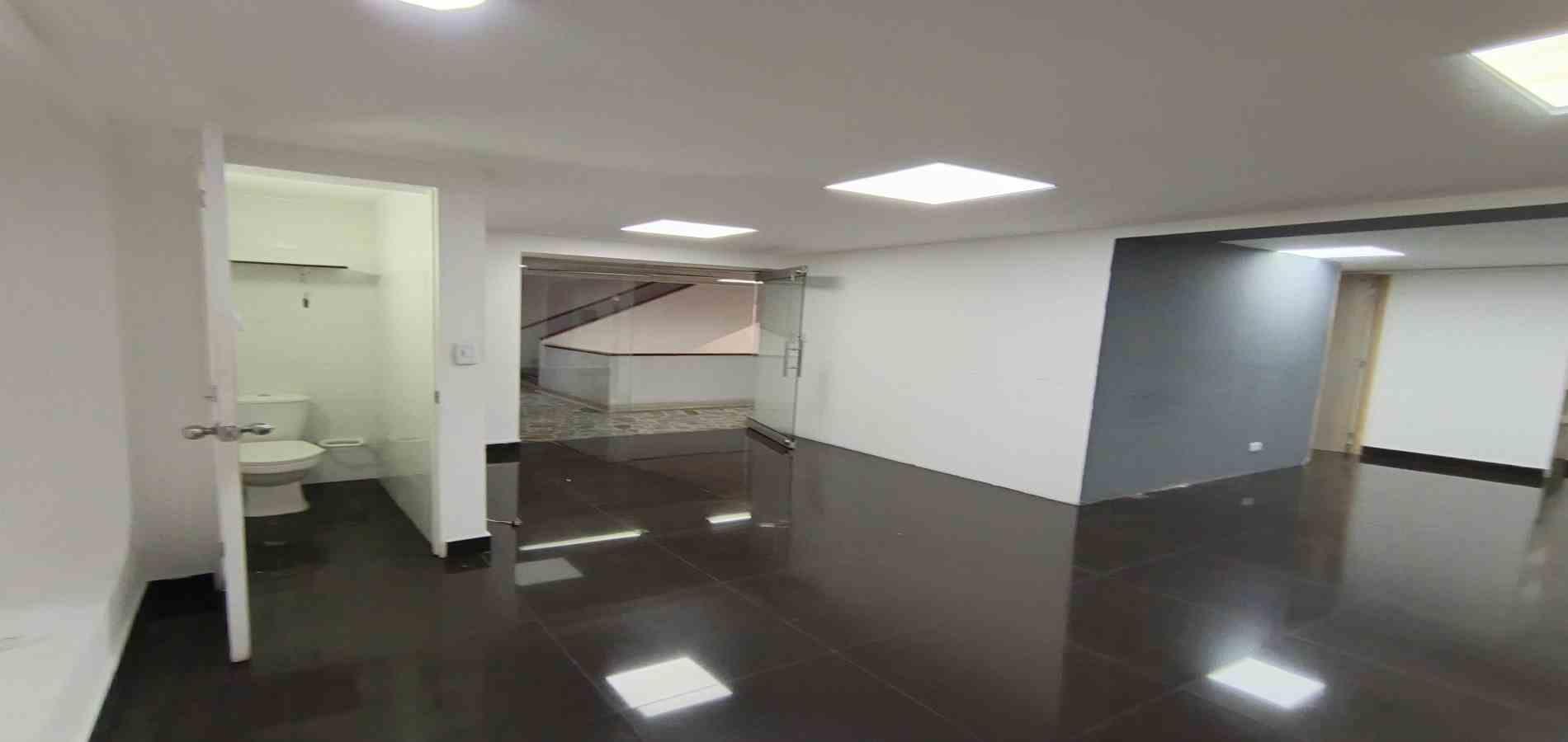 Foto de Local en Arriendo en Centro, Manizales - 9 - 279064382