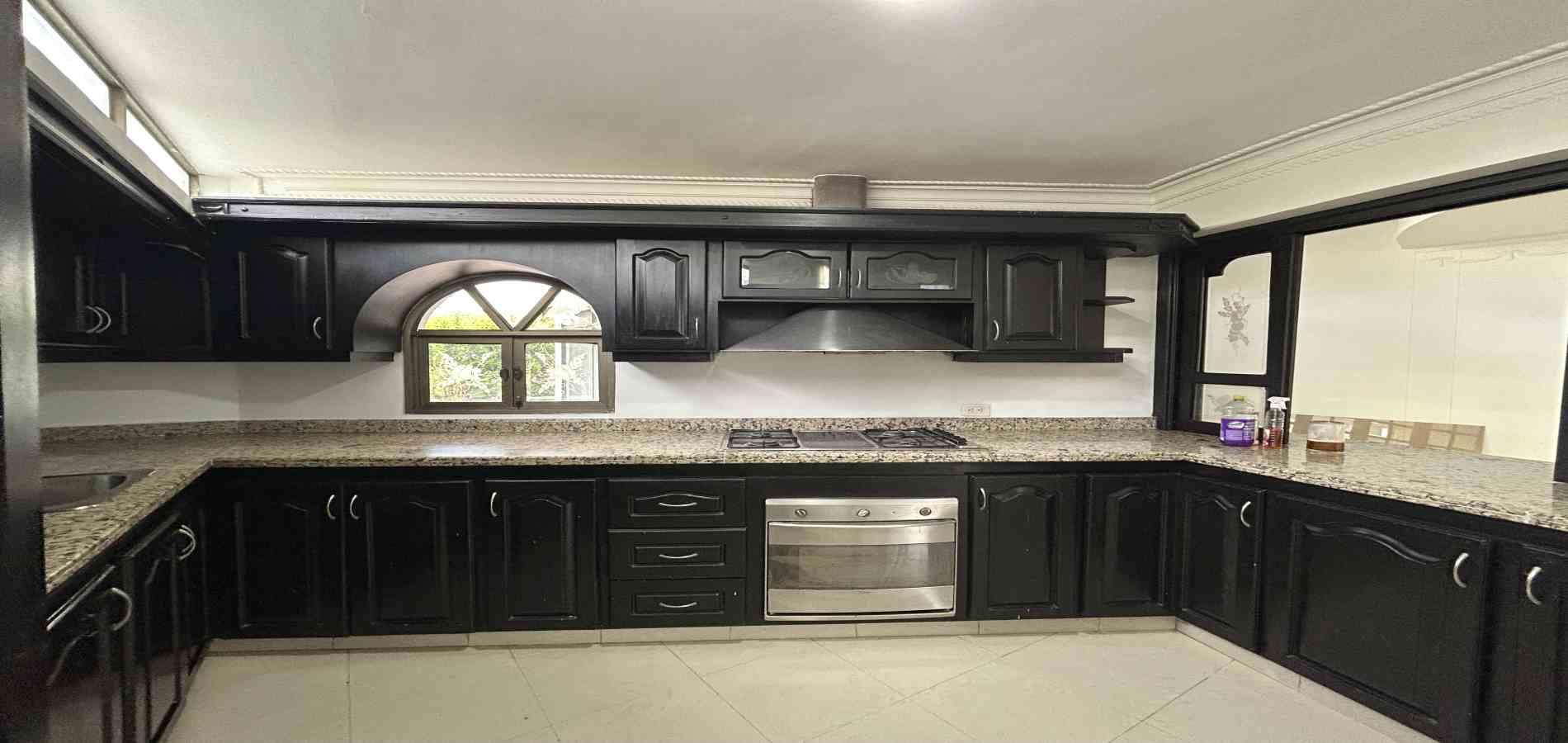 Foto de Casa en Arriendo en Comuna universidad / barrio pinares, Pereira - 6 - 279069173
