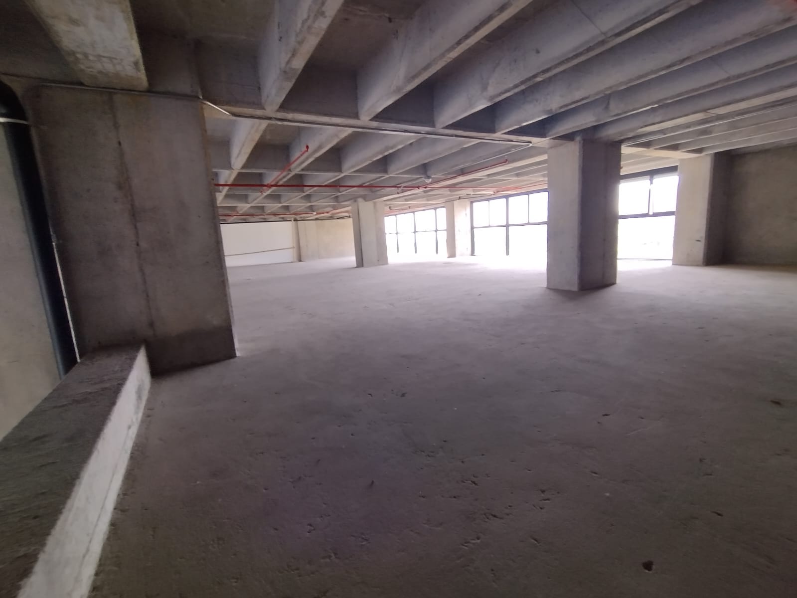 Foto de Local en Arriendo en Avenida 19 norte, Armenia  - 1 - 279059386
