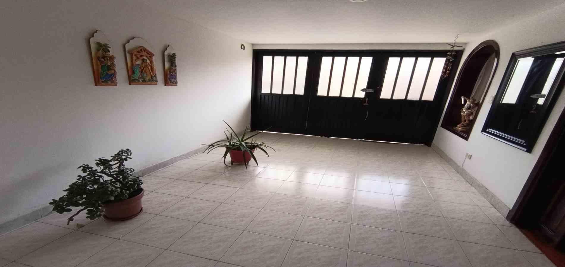 Foto de Casa para Venta en Los alcázares, Manizales - 279068085