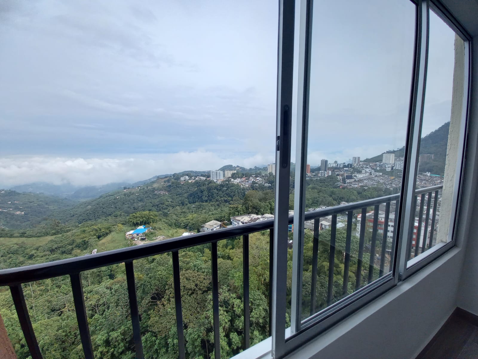 Foto de Apartamento en Arriendo en Alcazares, Manizales - 15 - 279068659