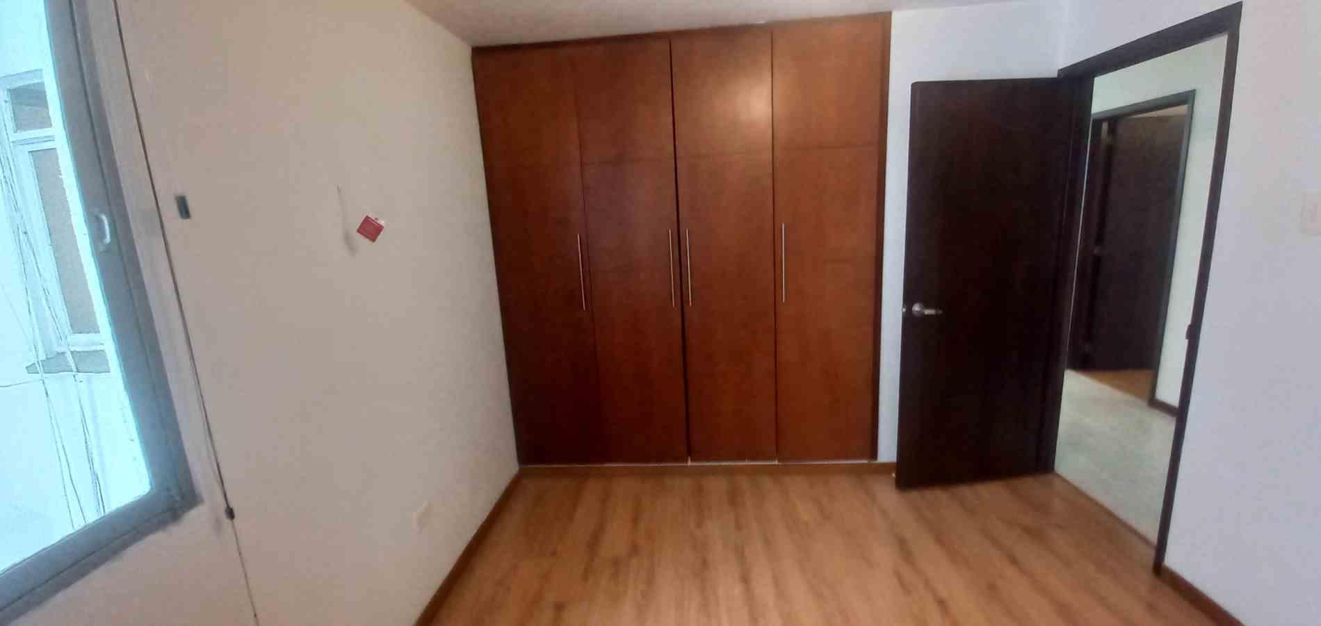 Foto de Apartamento para Arriendo en Av bolivar, Armenia  - 279068638