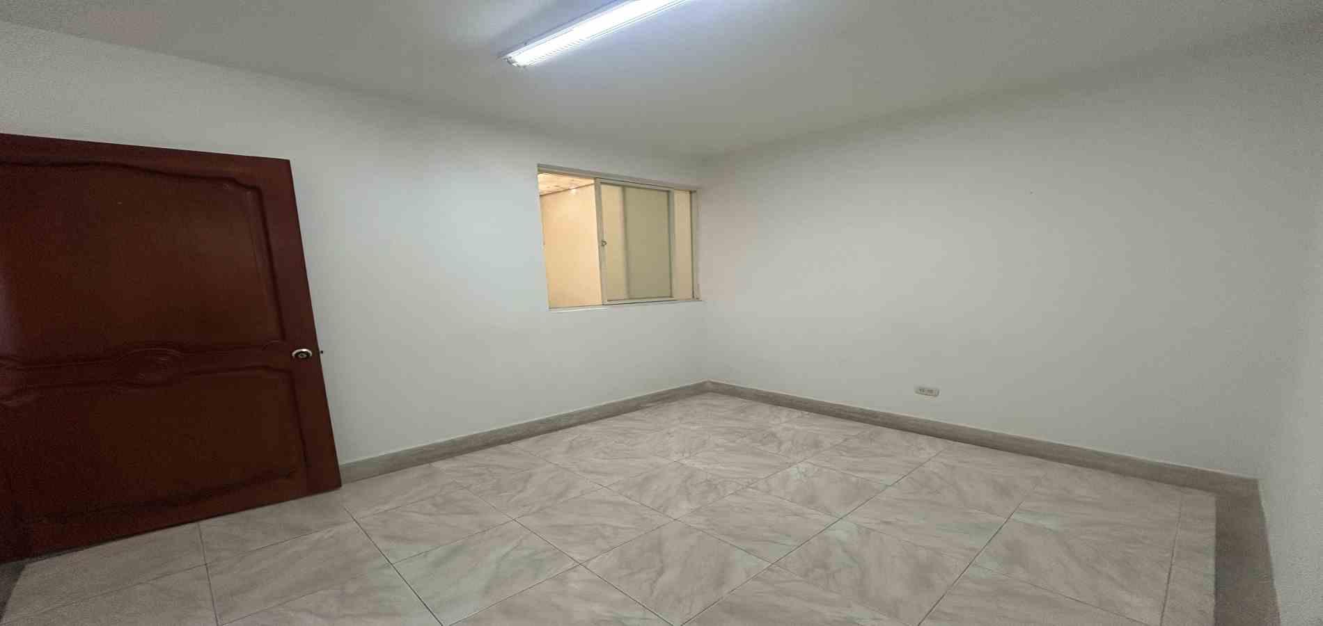 Foto de Oficina en Arriendo en Centro, Pereira - 2 - 279066618