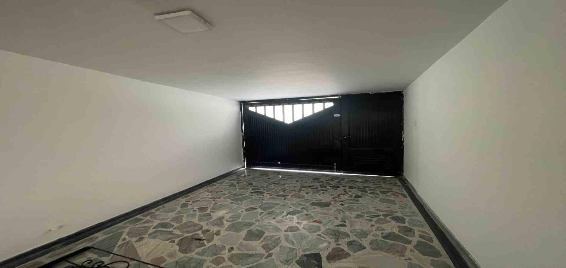 Foto de Casa para Arriendo en Regivit, Armenia   - 279062756