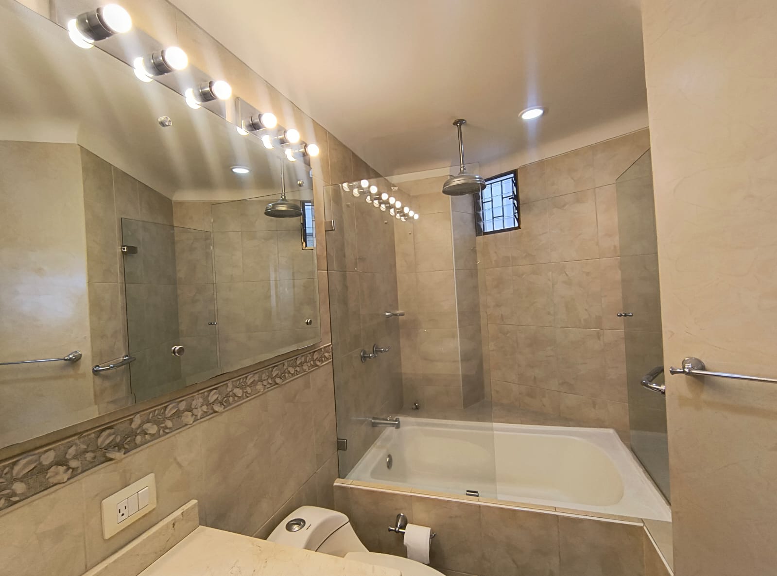 Foto de Casa en Venta en Circunvalar, Pereira - 12 - 279064005