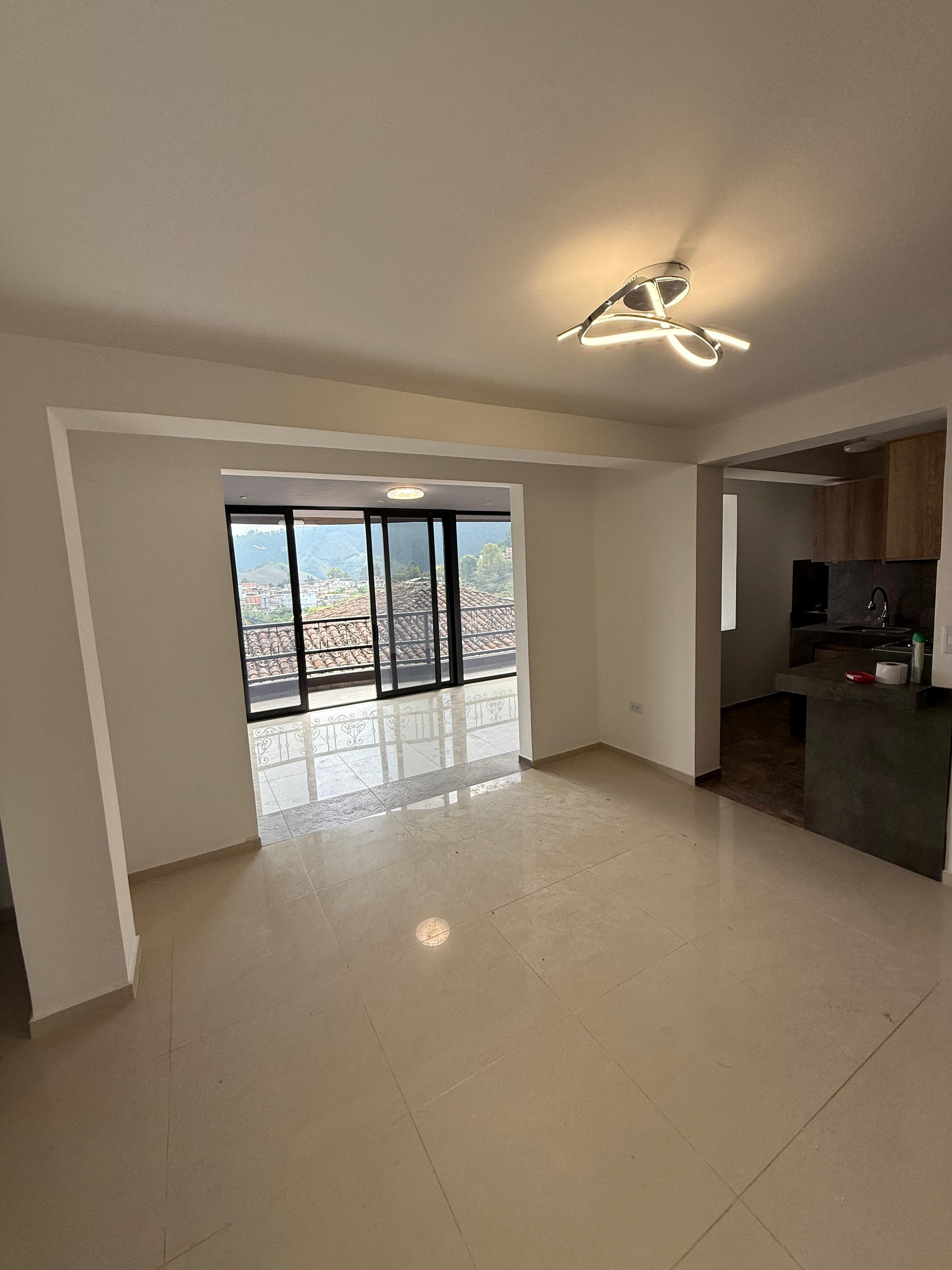 Foto de Edificio en Venta en Centro, Neira - 29 - 279063048