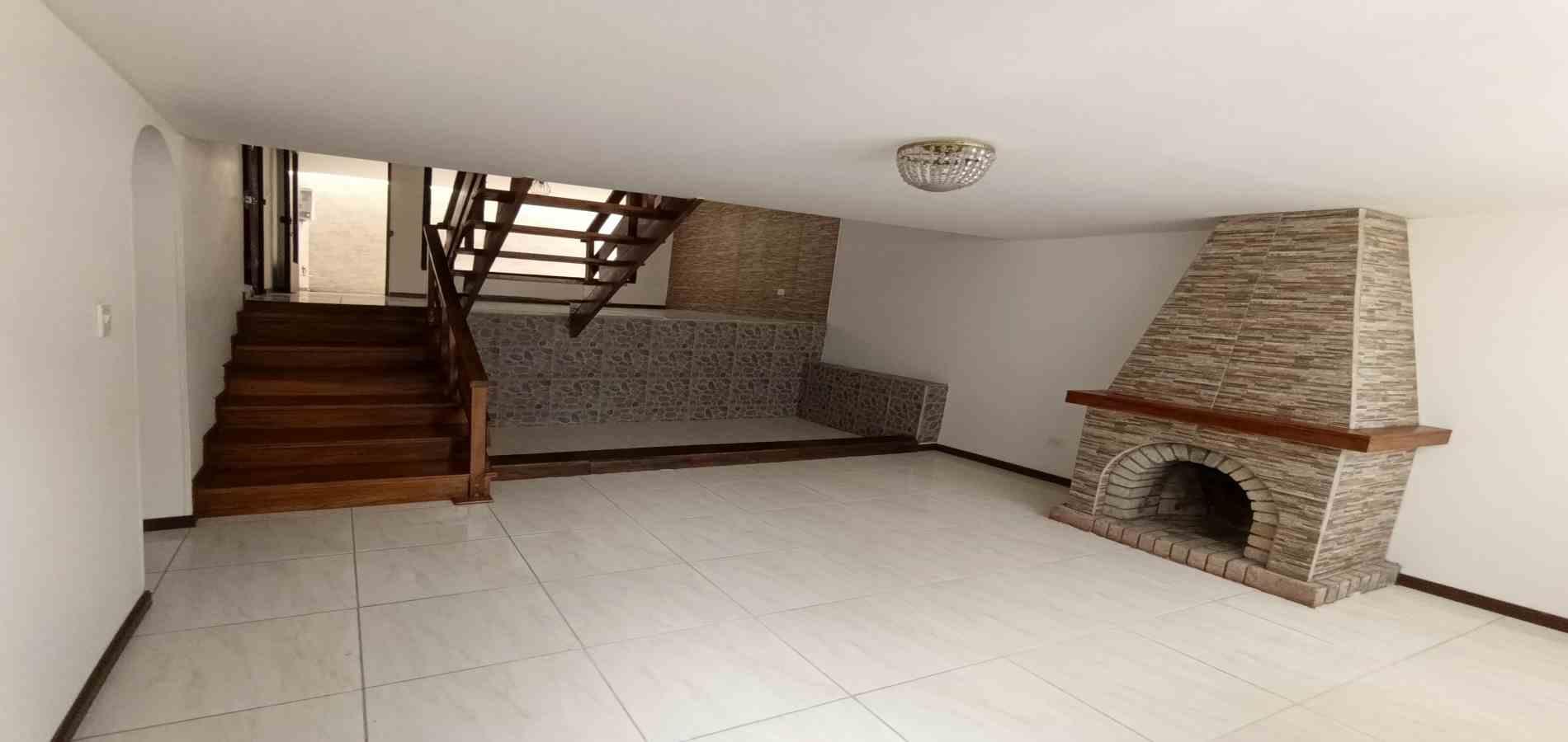 Foto de Casa en Arriendo en Palermo, Manizales - 1 - 279067992