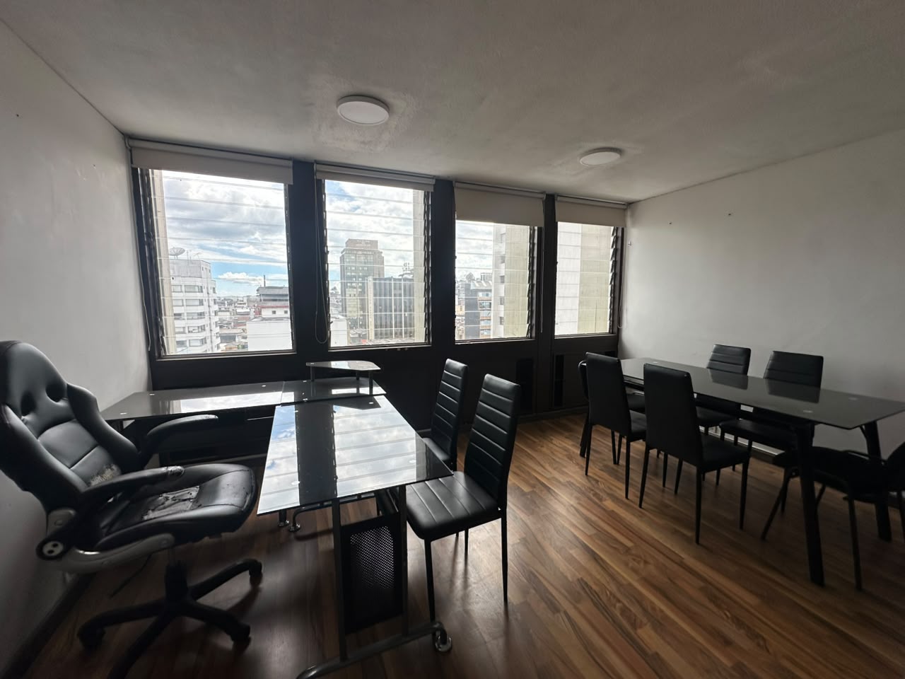 Foto de Oficina para Arriendo en Centro, Manizales - 279069230