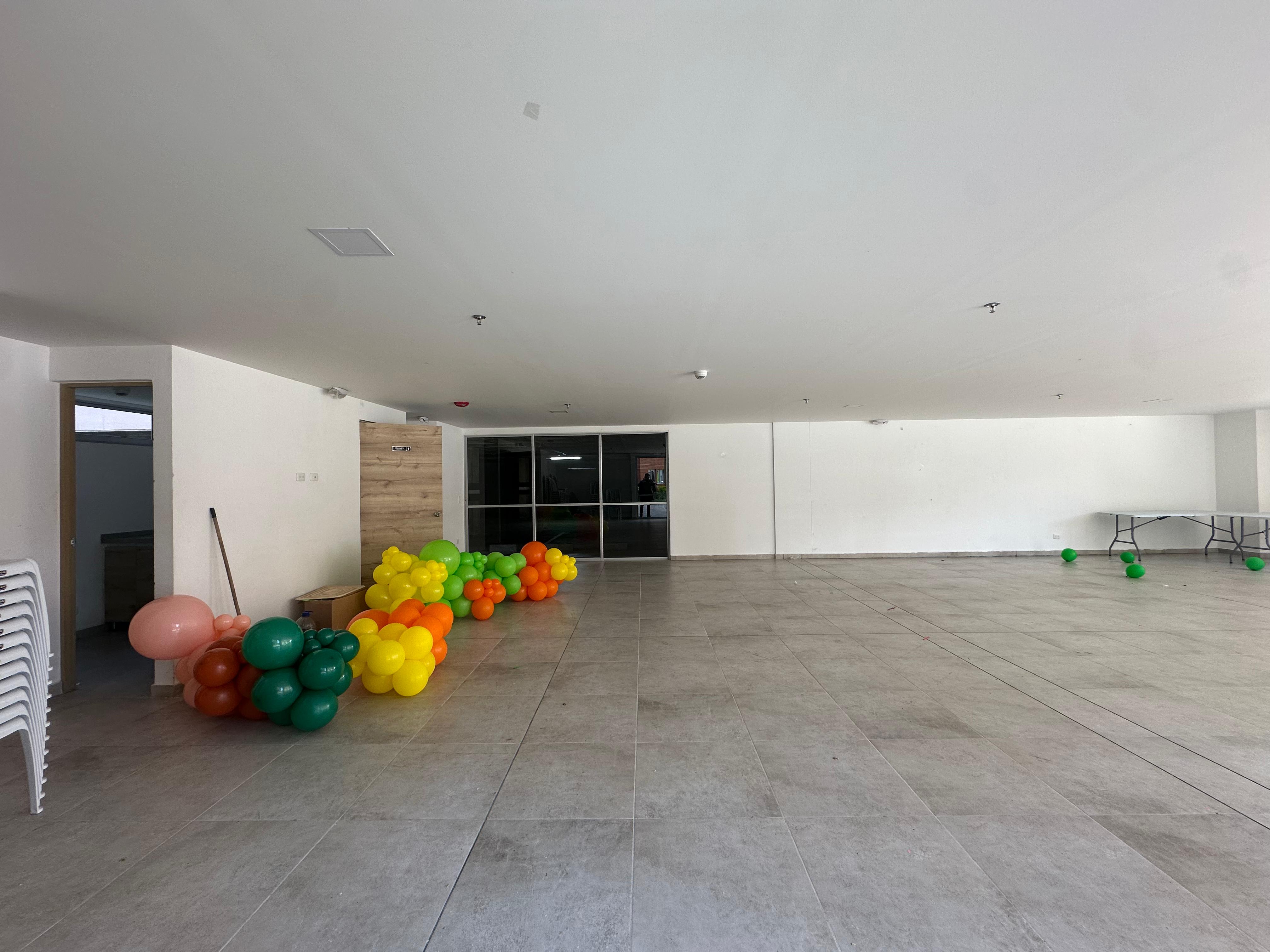 Foto de Apartamento para Arriendo en Avenida sur, Pereira - 1933