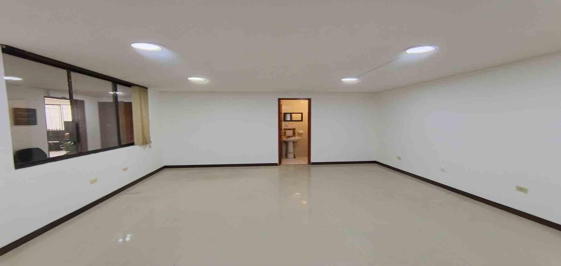 Foto de Oficina en Arriendo en Centro, Manizales - 18 - 279064044