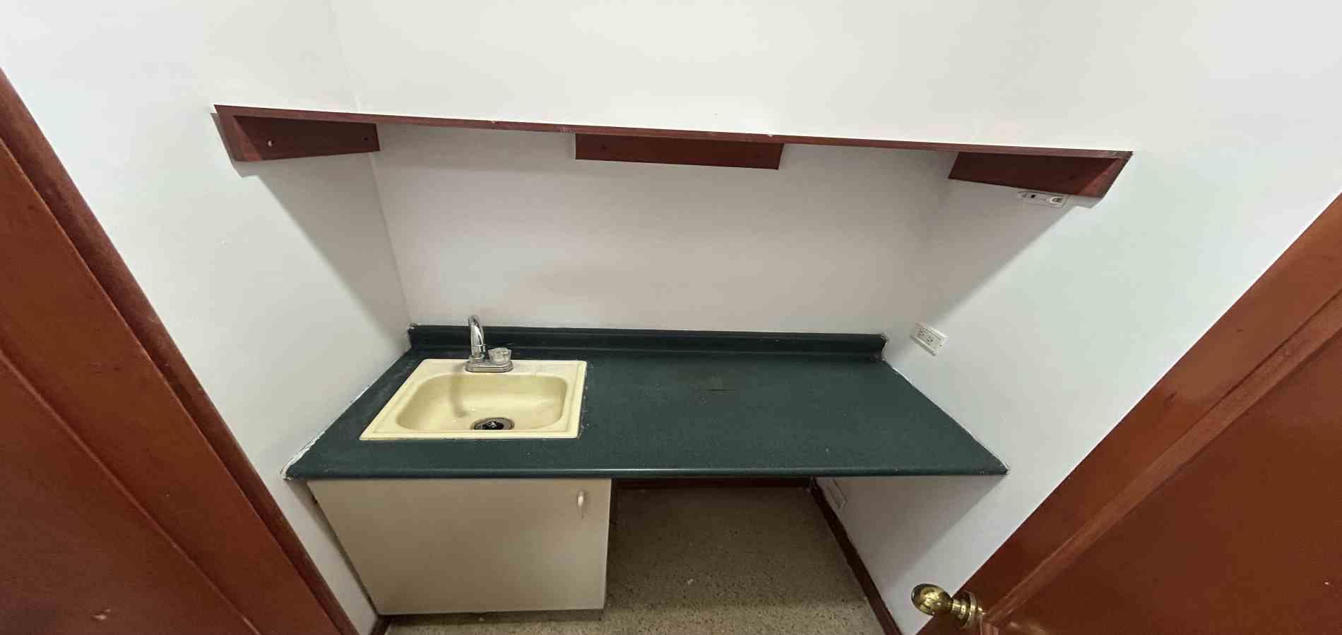 Foto de Oficina en Arriendo en Centro, Pereira - 9 - 279068234
