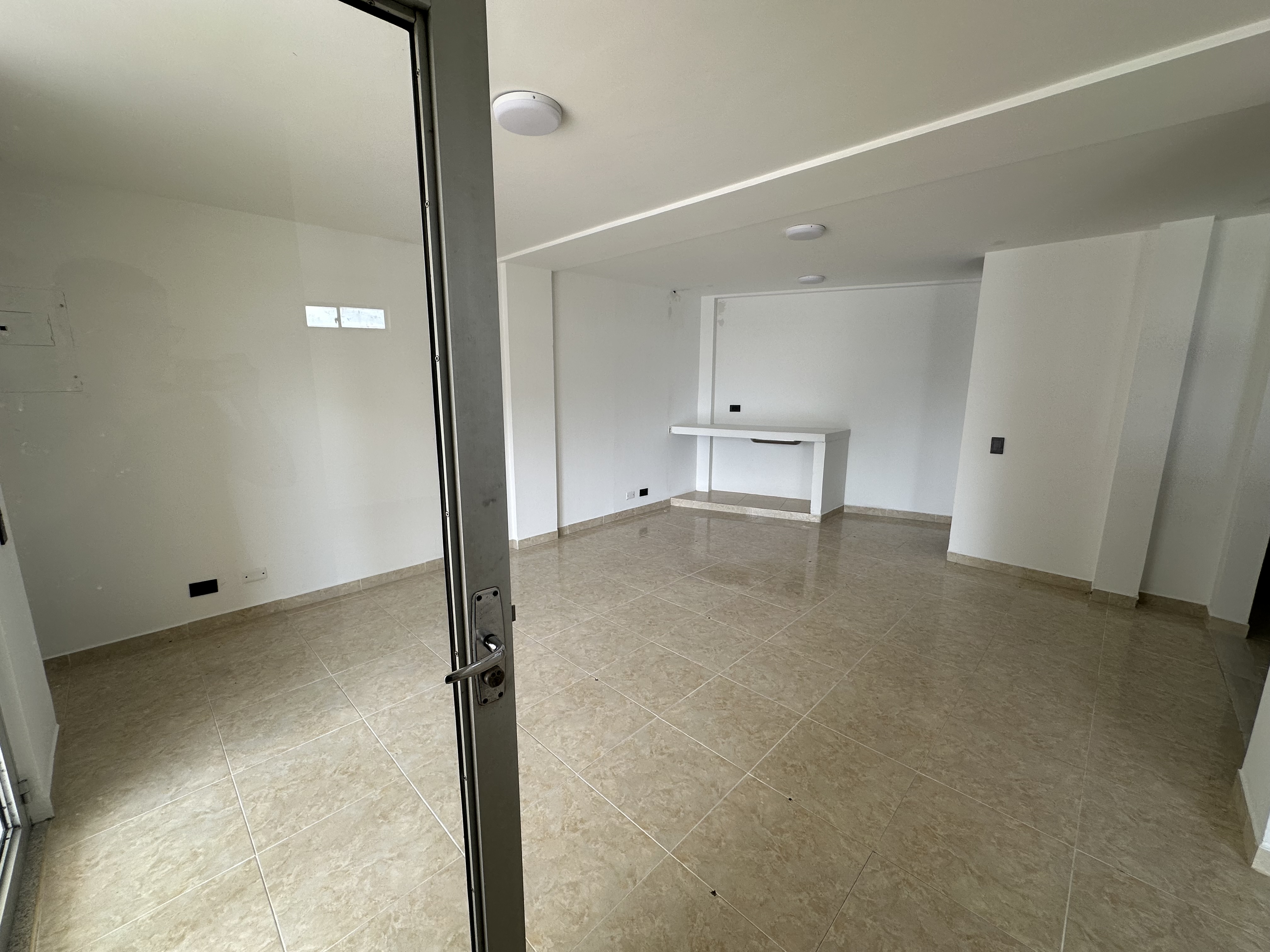 Foto de Local en Arriendo en Avenida centenario, Armenia  - 3 - 279067659