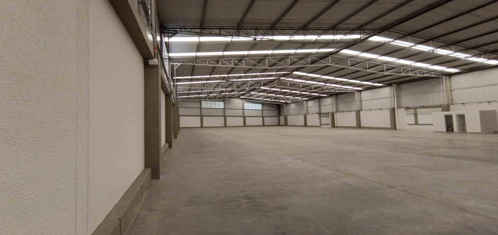 Foto de Bodega para Arriendo en Malteria, Manizales - 279070157