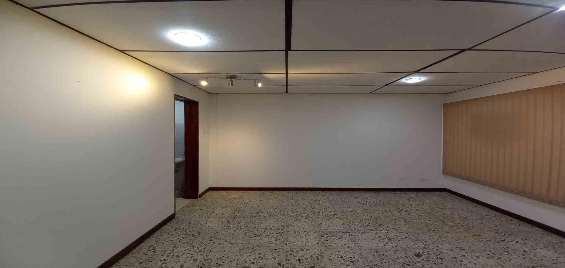 Foto de Local para Arriendo en Versalles, Manizales - 279067152