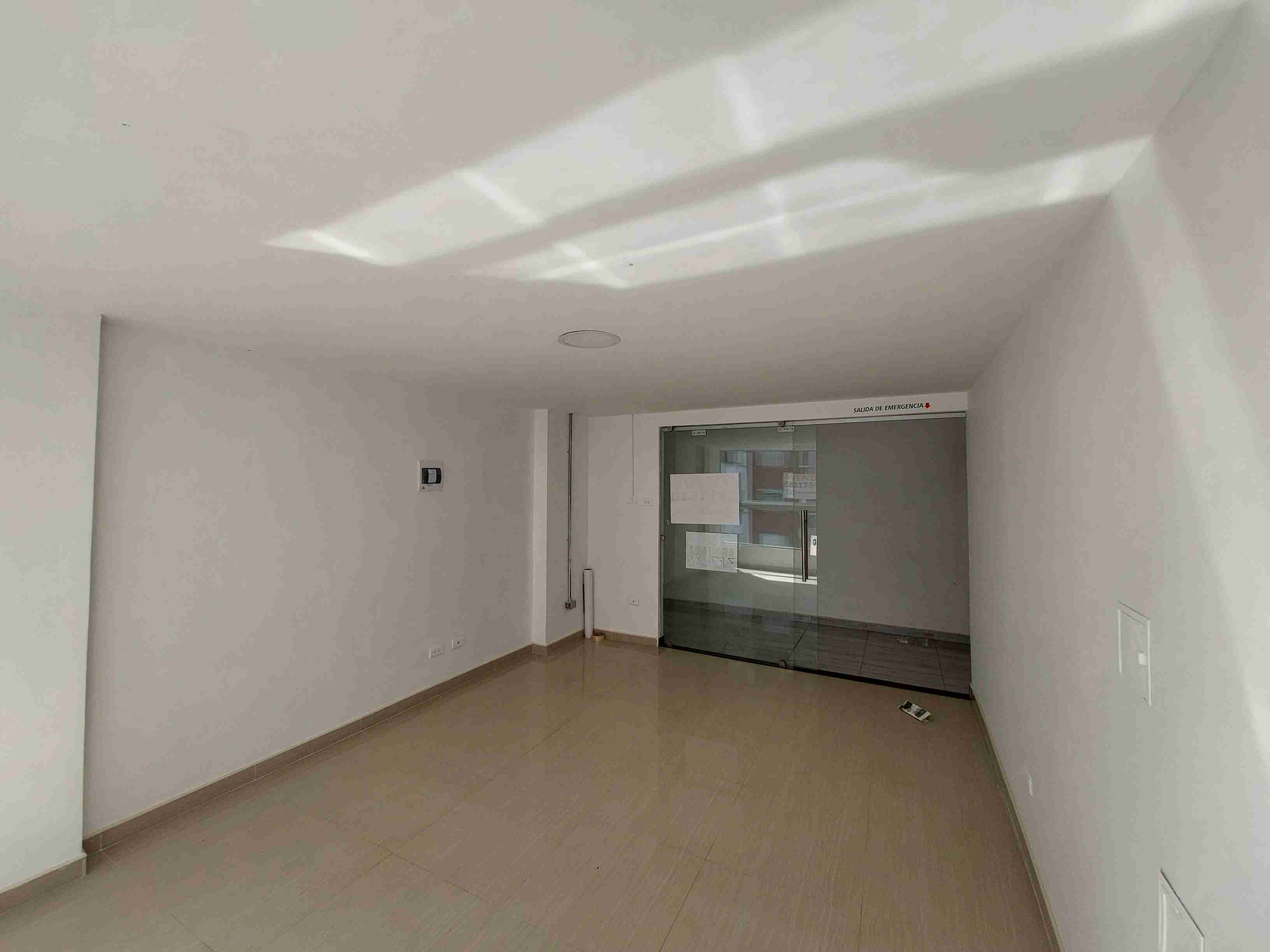 Foto de Local en Venta en Centro, Manizales - 2 - 28735