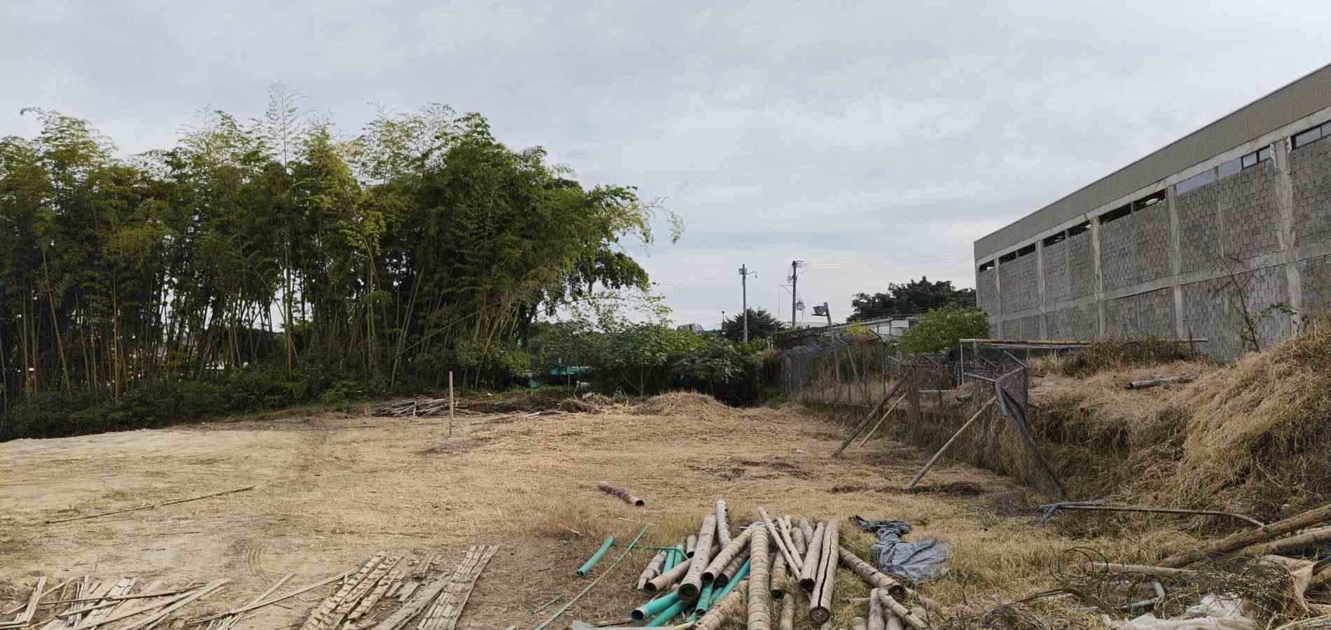 Foto de Lote / terreno en Venta en Zona industrial, Armenia  - 2 - 279068264