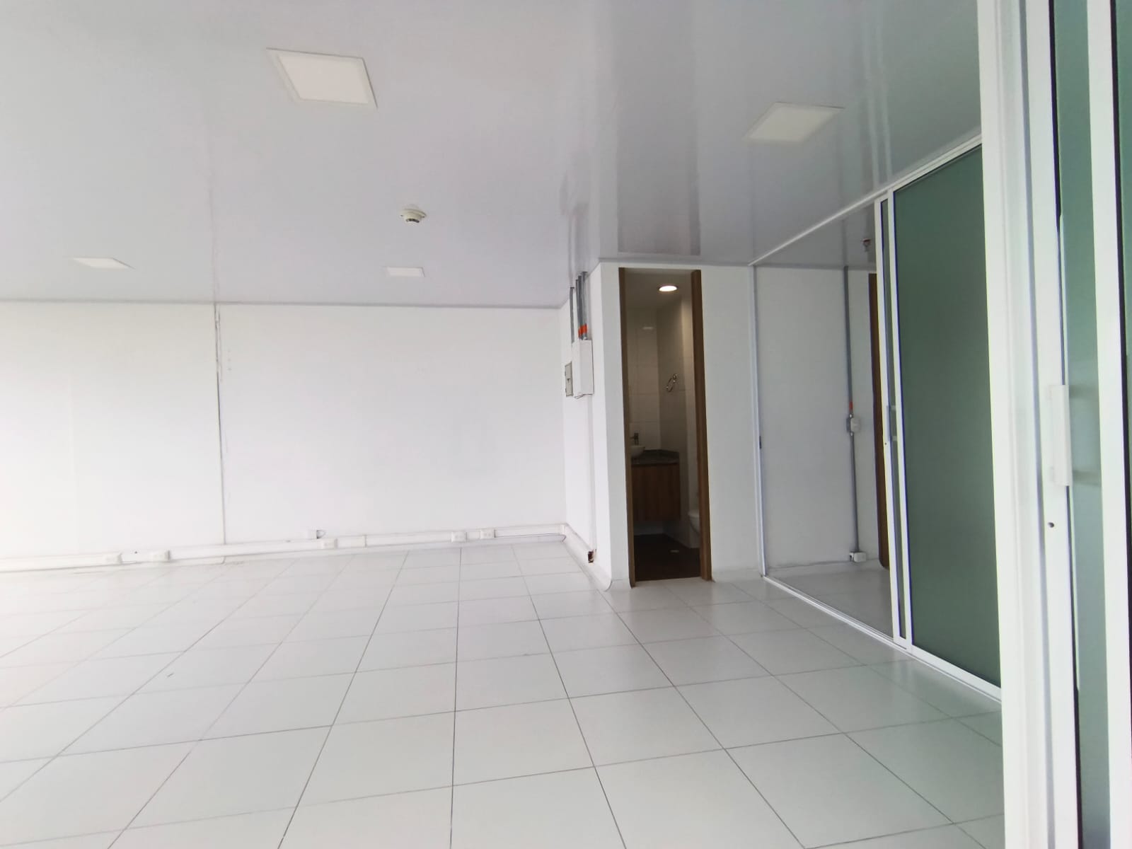Foto de Oficina en Venta en Avenida santander , Manizales - 12 - 279070010